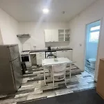 Nice Studio Flat In North Acton